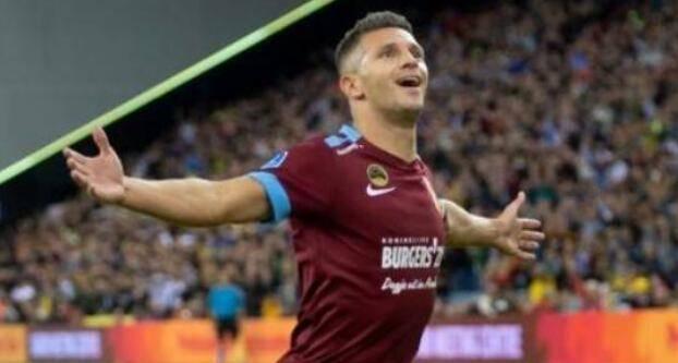 谱写新的篇 谱写新的篇