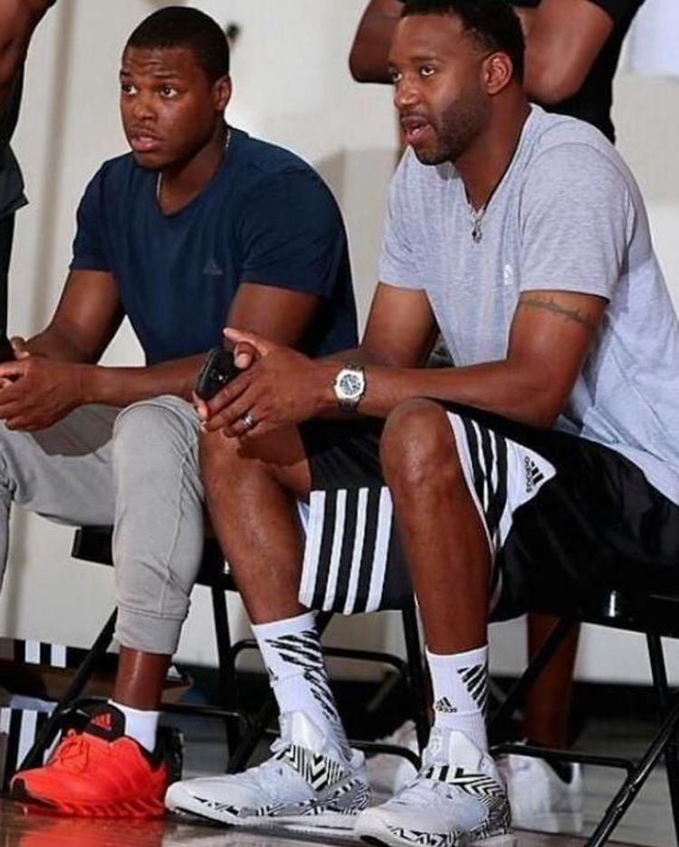 配球被摊开 配球被摊开