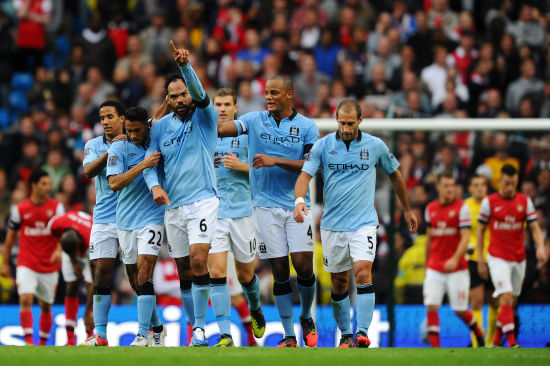 以高强度拼 以高强度拼